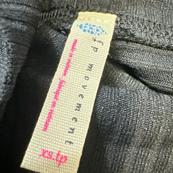 Free People FP Movement Top Ribbed Can't Handle This Turtleneck Shirt Sz XS NWT - Picture 10 of 11